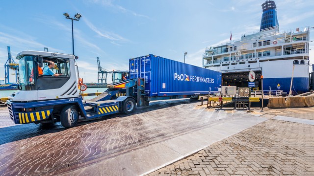 P&O Ferries hadndles highest volume of freight in 50 years at Zeebrugge